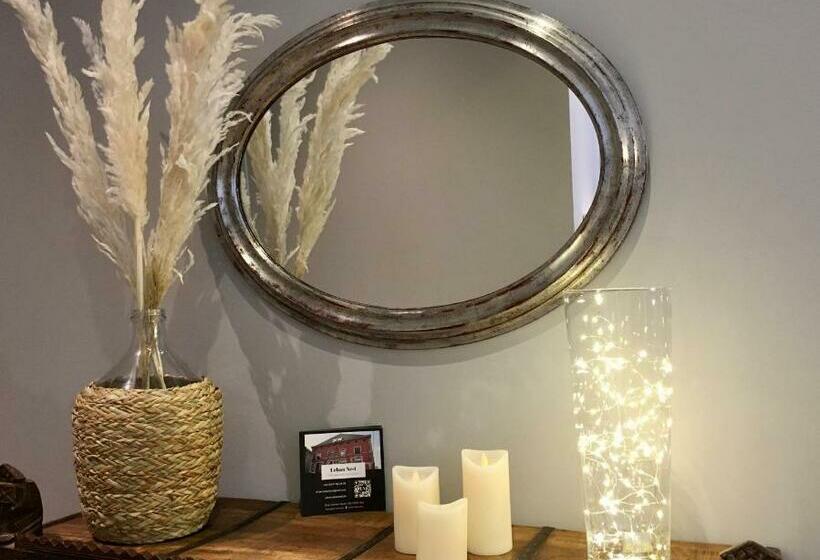 פנסיון Urban Nest