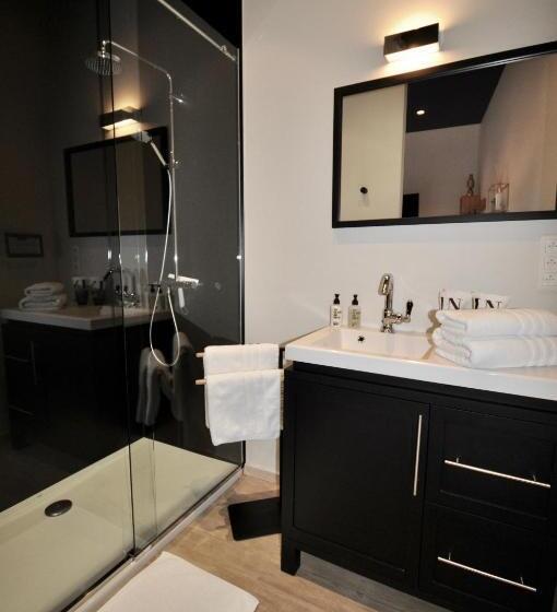 פנסיון Urban Nest