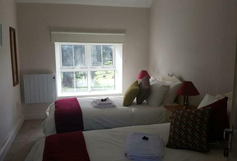 住宿加早餐  Gortamullen House, Kenmare