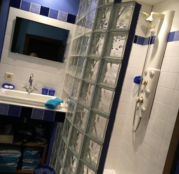 Bed and Breakfast L émiline