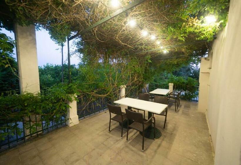 مبيت وإفطار Villa Dea