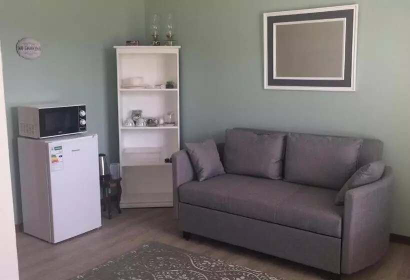 Majatalo Koraalboom Guesthouse