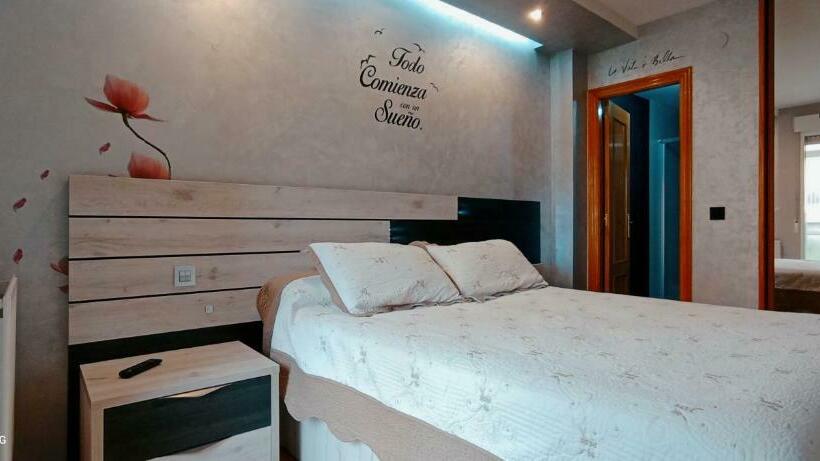 膳宿费 Plaza Ramon Santillan