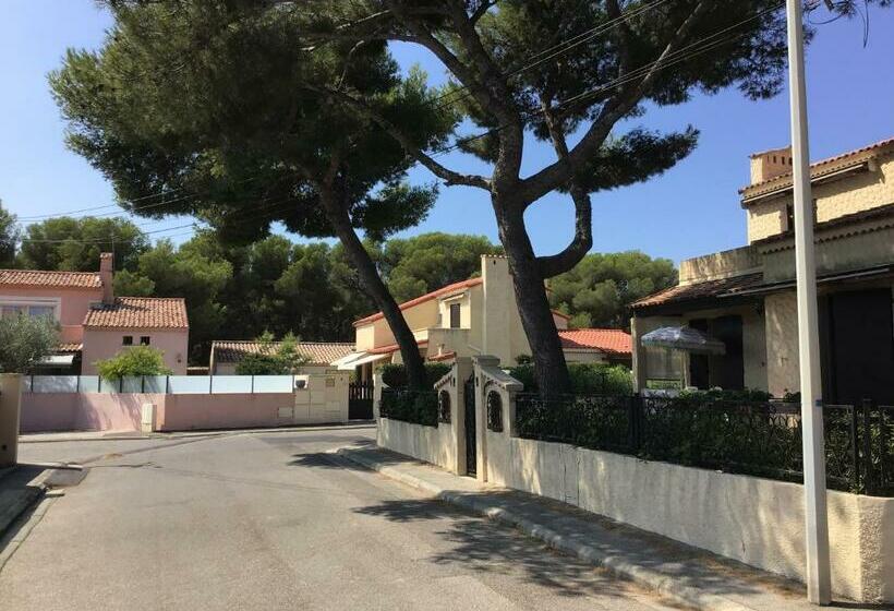 ペンション Studio Sausset Les Pins