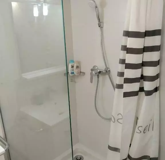 Majatalo Studio Sausset Les Pins