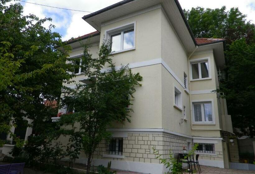 Пансион Villa Sunshine