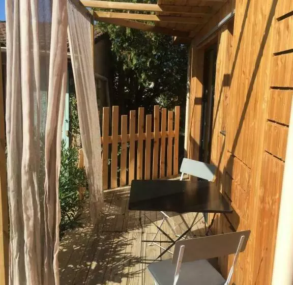 تختخواب و صبحانه Un Temps Pour Le Rêve