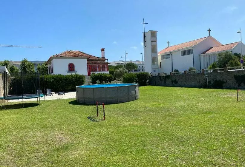 ペンション Beach House With Swimming Pool