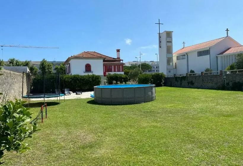 ペンション Beach House With Swimming Pool