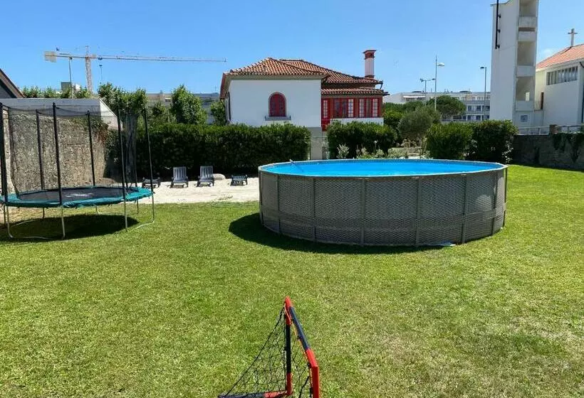 ペンション Beach House With Swimming Pool
