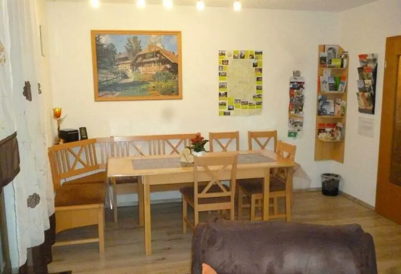 ペンション Gaestezimmer Klein
