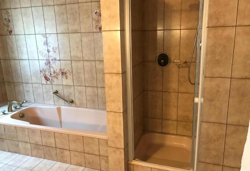 بنسيون Gemütliches Gästehaus!