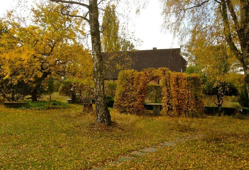 Пансион Privatzimmer Alte Schule