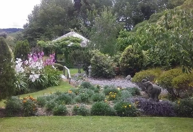 Aamiaismajoitus (B&B) Shurinji