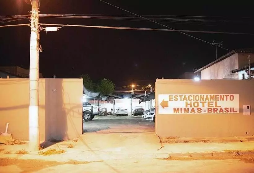 ホテル Minas Brasil