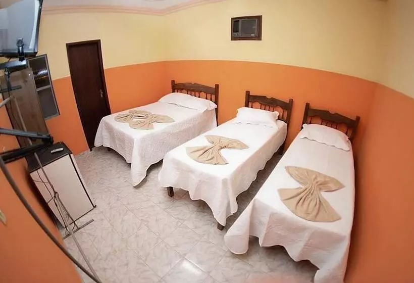 ホテル Minas Brasil