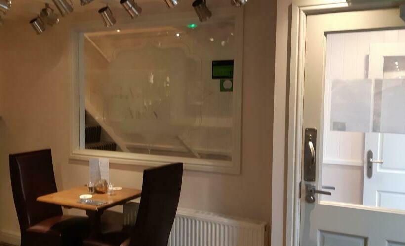 호텔 The Masons Arms