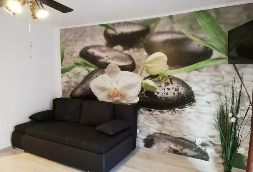 Orchidea Apartman