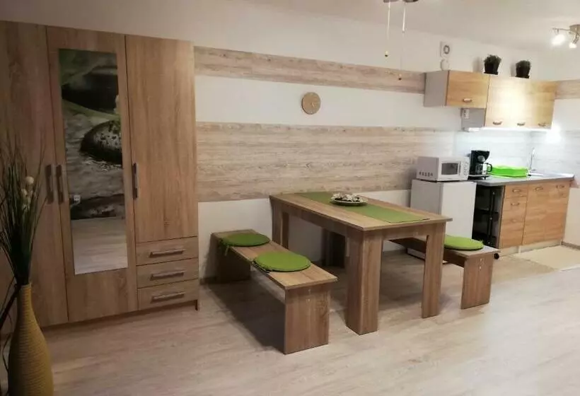 Orchidea Apartman