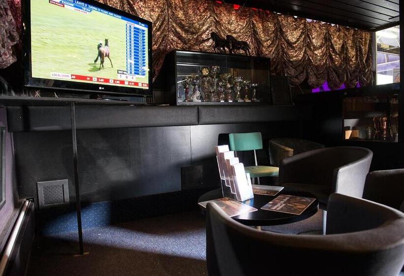 ホテル Li Koskenniska