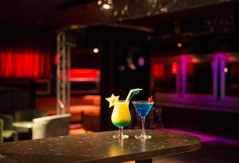 ホテル Li Koskenniska