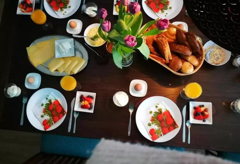 تختخواب و صبحانه En Suite