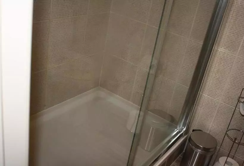 Aamiaismajoitus (B&B) La Riviere Du Bien Etre