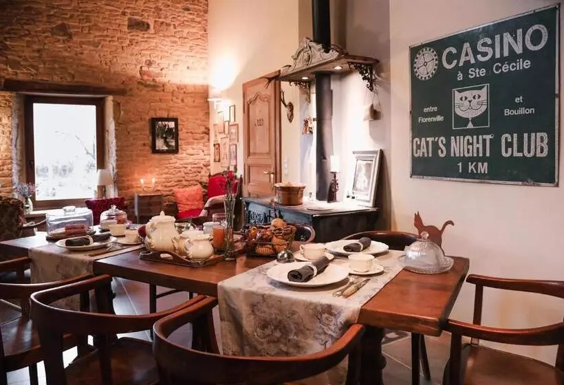 ベッドアンドブレックファースト Les Chambres Du Chat