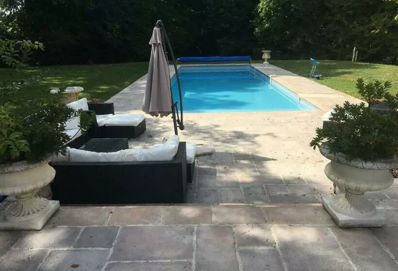 ペンション La Demeure De La Juine