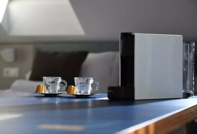 ベッドアンドブレックファースト Fekete Sas Motel