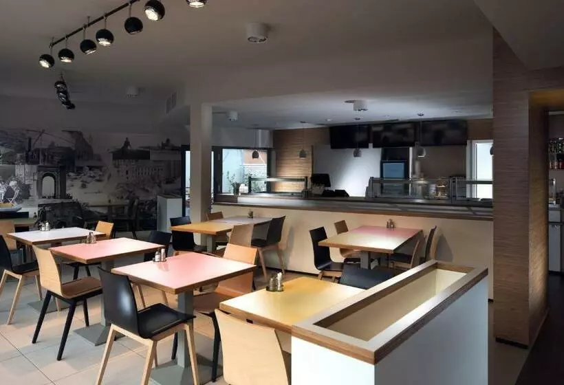 ベッドアンドブレックファースト Fekete Sas Motel