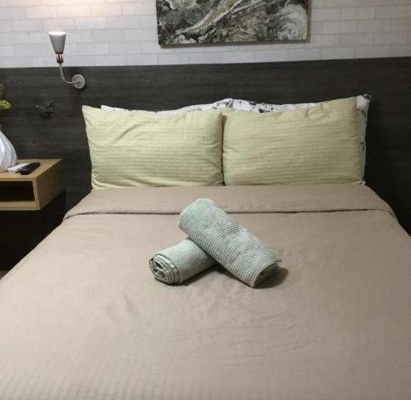 Hotel Condo With Free Swimming Pool & Viewing Deck