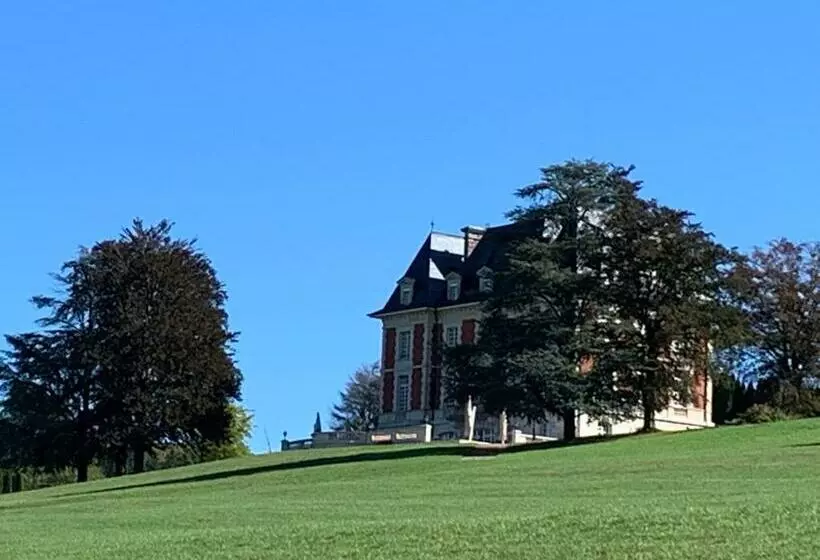 ホテル Domaine De Mont Renaud