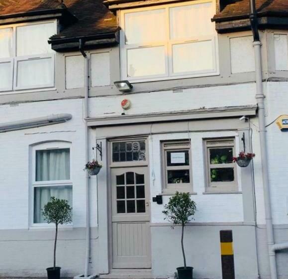 بنسيون Albert Guest House