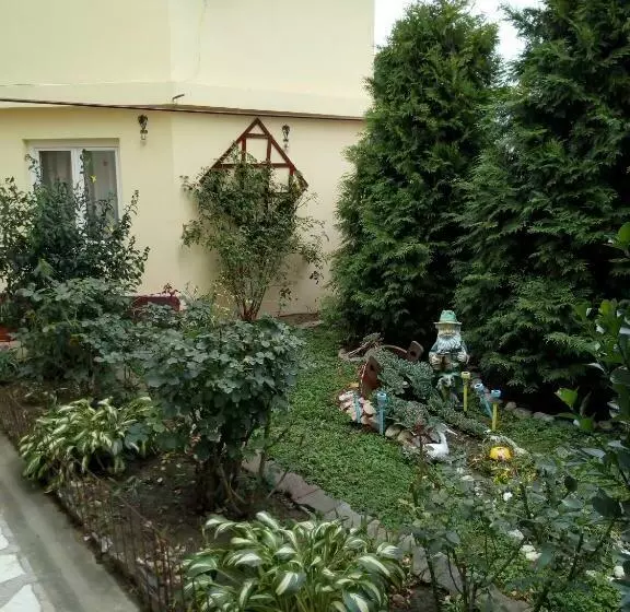 ペンション 2rivers