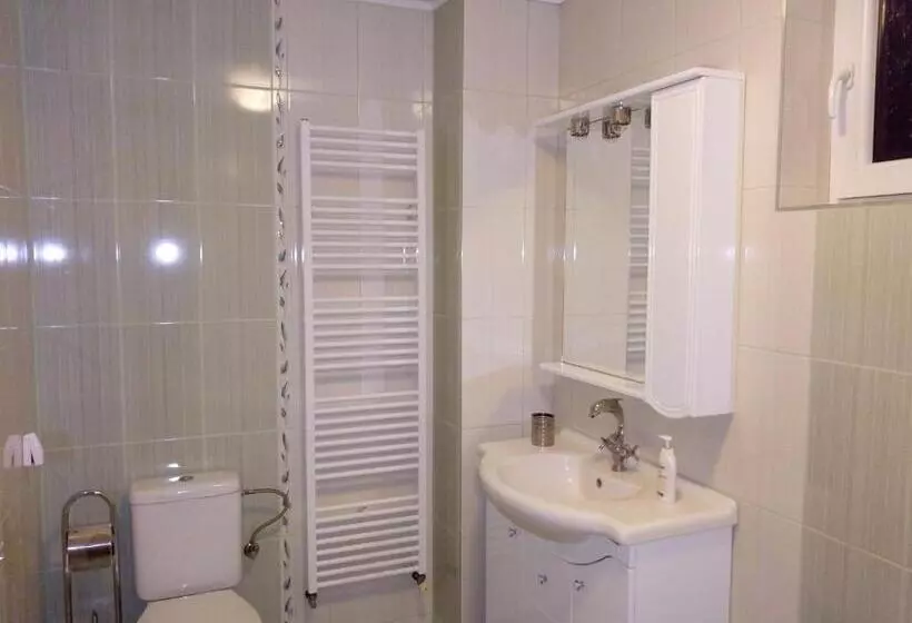 ペンション 2rivers