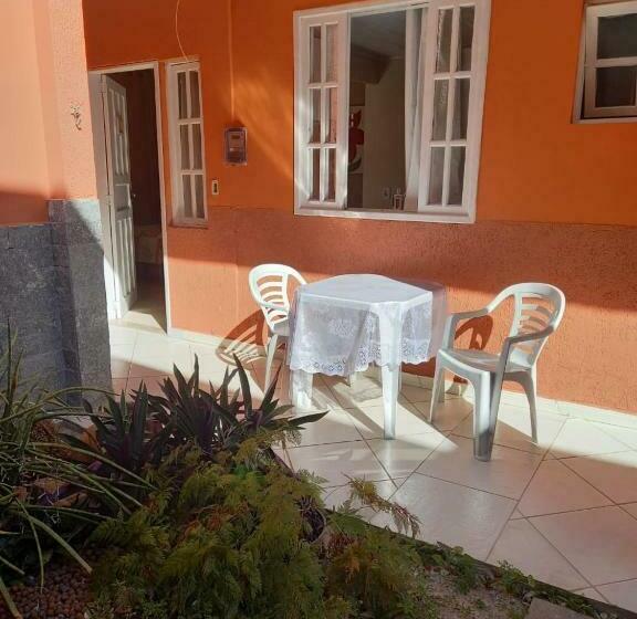 Pension (Hôtel basse catégorie) Menina Da Lua