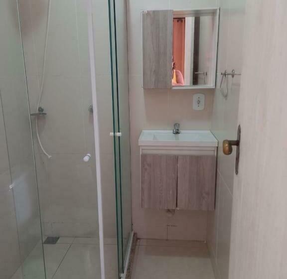 Pension (Hôtel basse catégorie) Menina Da Lua