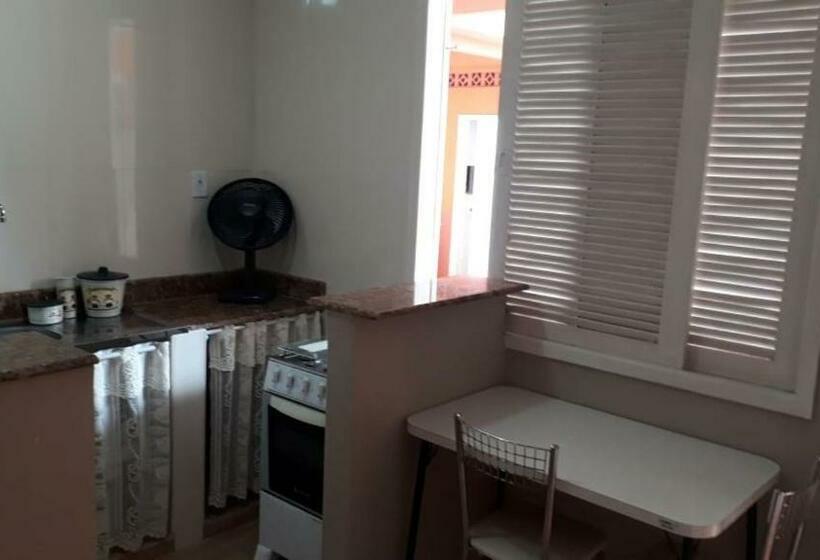 Pension (Hôtel basse catégorie) Menina Da Lua