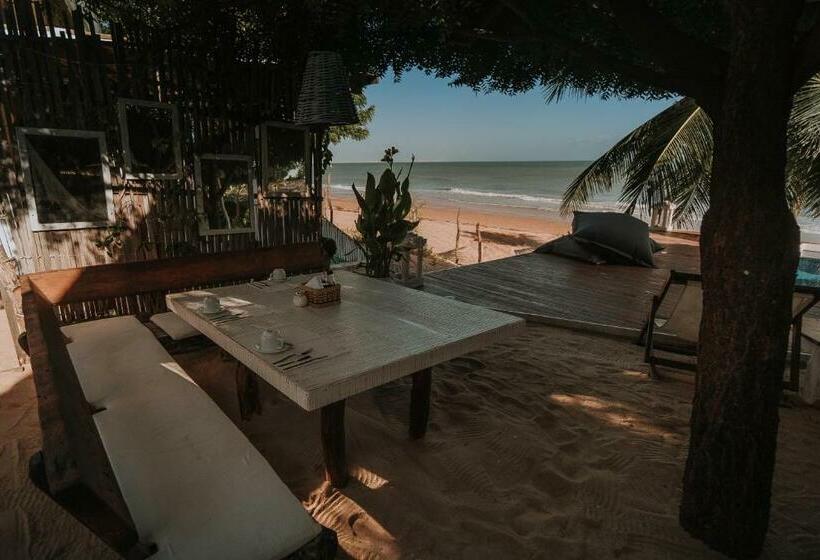 هاستل Praia Melu