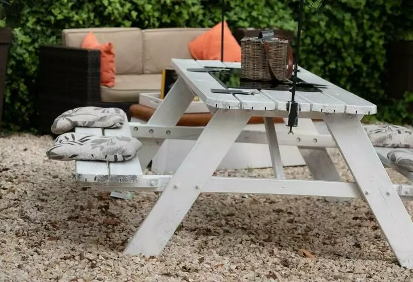 Aamiaismajoitus (B&B) Den Oude Herberg