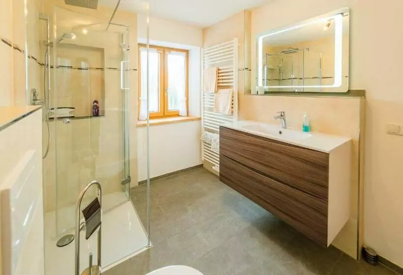 Aamiaismajoitus (B&B) Schmuckhof