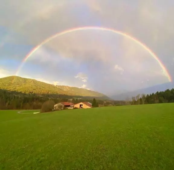 Aamiaismajoitus (B&B) Schmuckhof