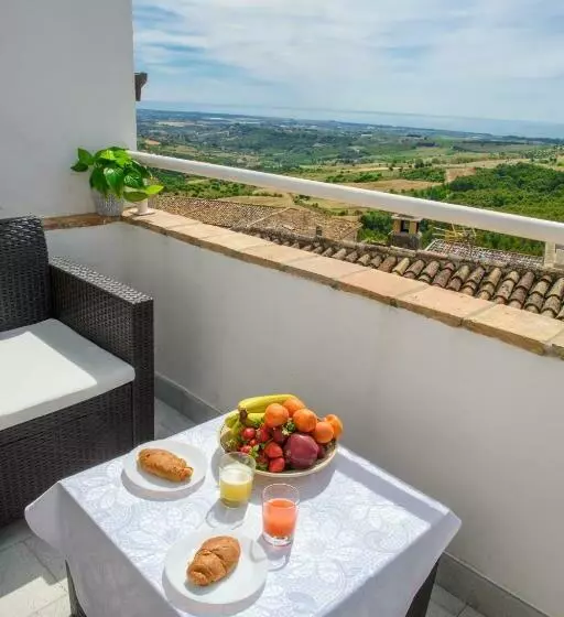 Aamiaismajoitus (B&B) Terrazzo Sullo Ionio