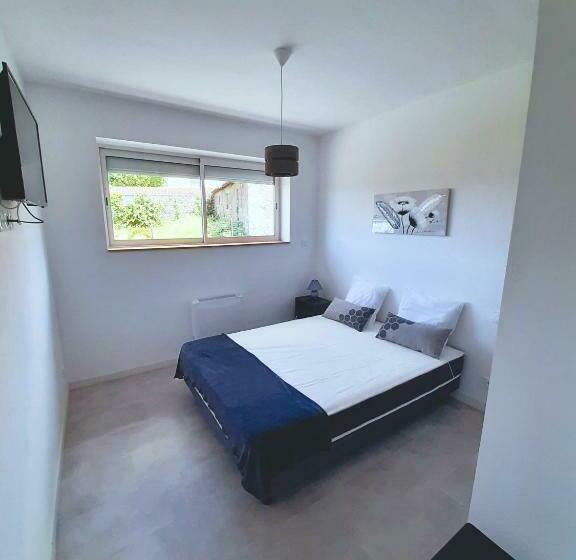 بنسيون Gite De La Mariée à 7mn Du Puy Du F0u