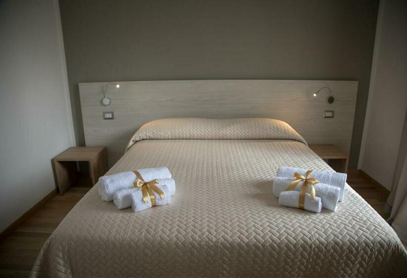 פנסיון Musmelia Rooms