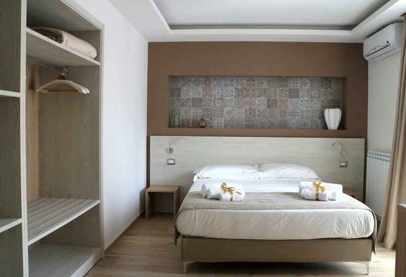 פנסיון Musmelia Rooms