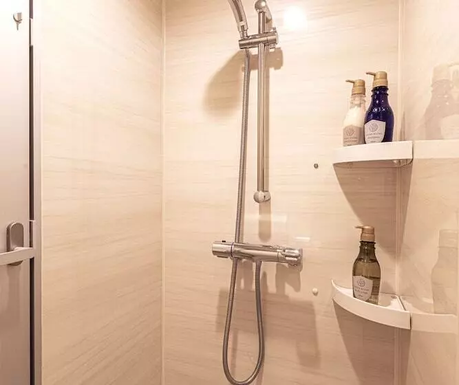 Отель Agora Place Osaka Namba