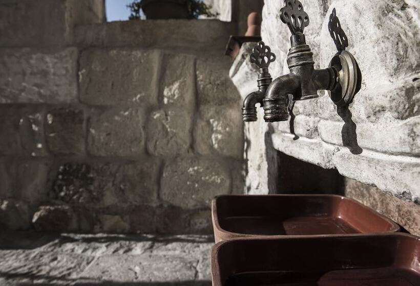 Anatolian Houses Cave Hotel & Spa