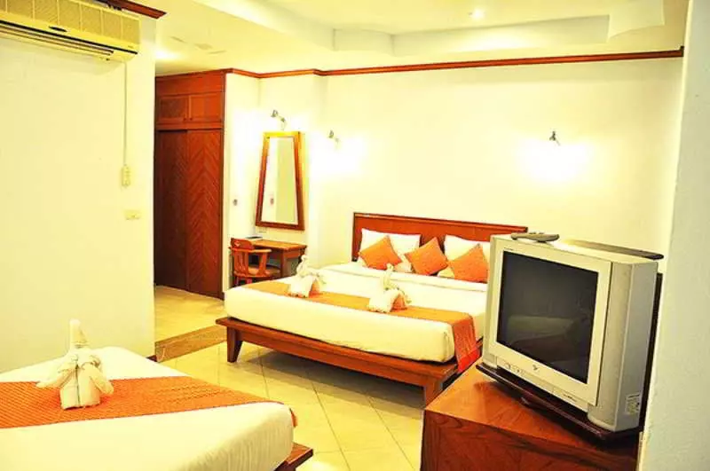 בית מלון כפרי Aonang President